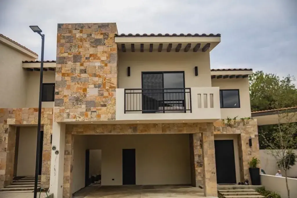 Casas en Venta en Las Teselas Carretera Nacional