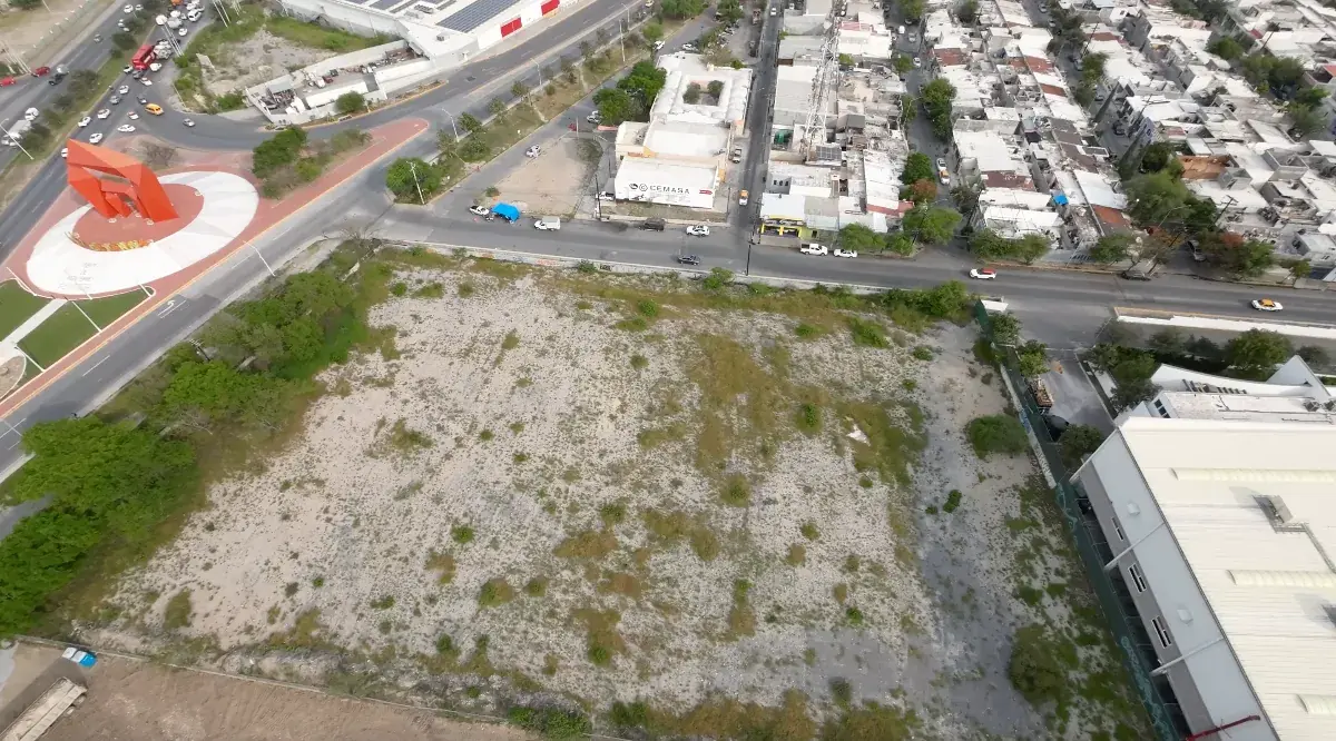 Terreno en RENTA de 10,350 m2 Santa Catarina