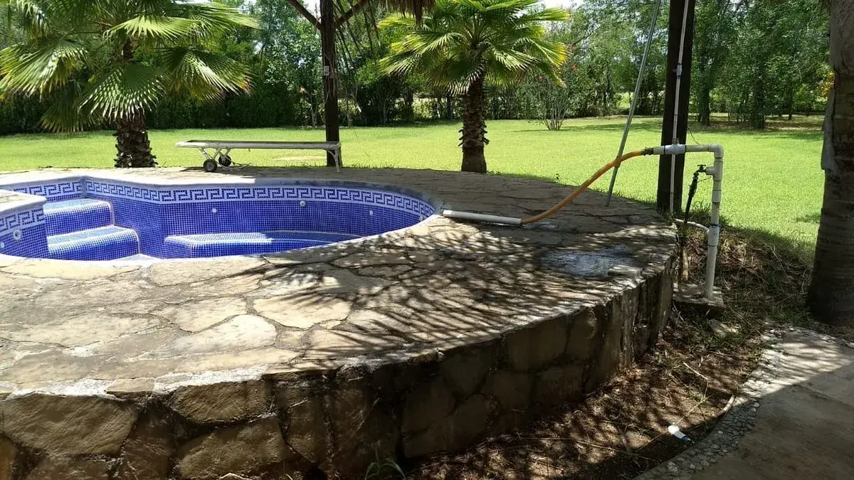 VENTA QUINTA LOS LIRIOS