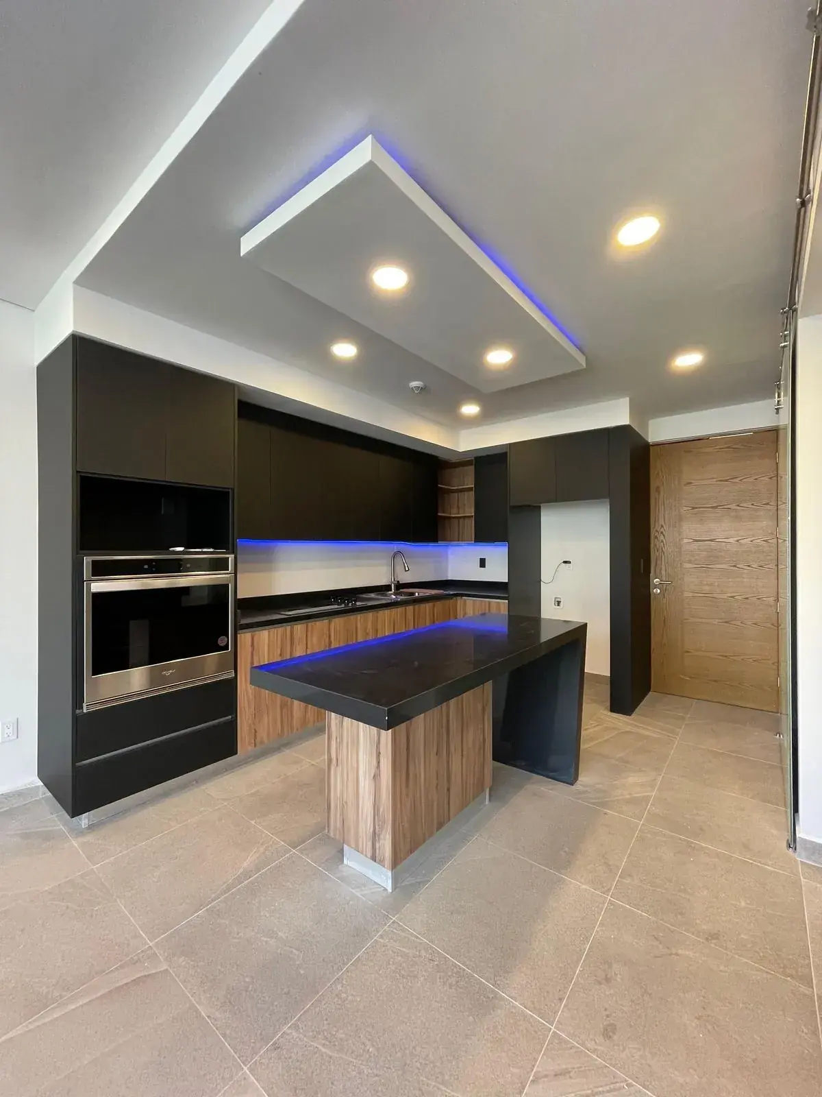 VENTA DEPARTAMENTO TORRE LANKA