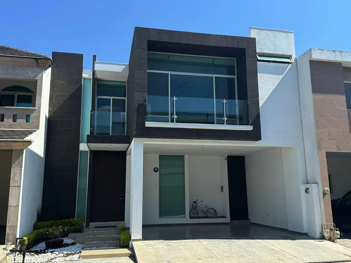 Casa en VENTA en Valle de Cristal, Carretera Nacional, Monterrey NL