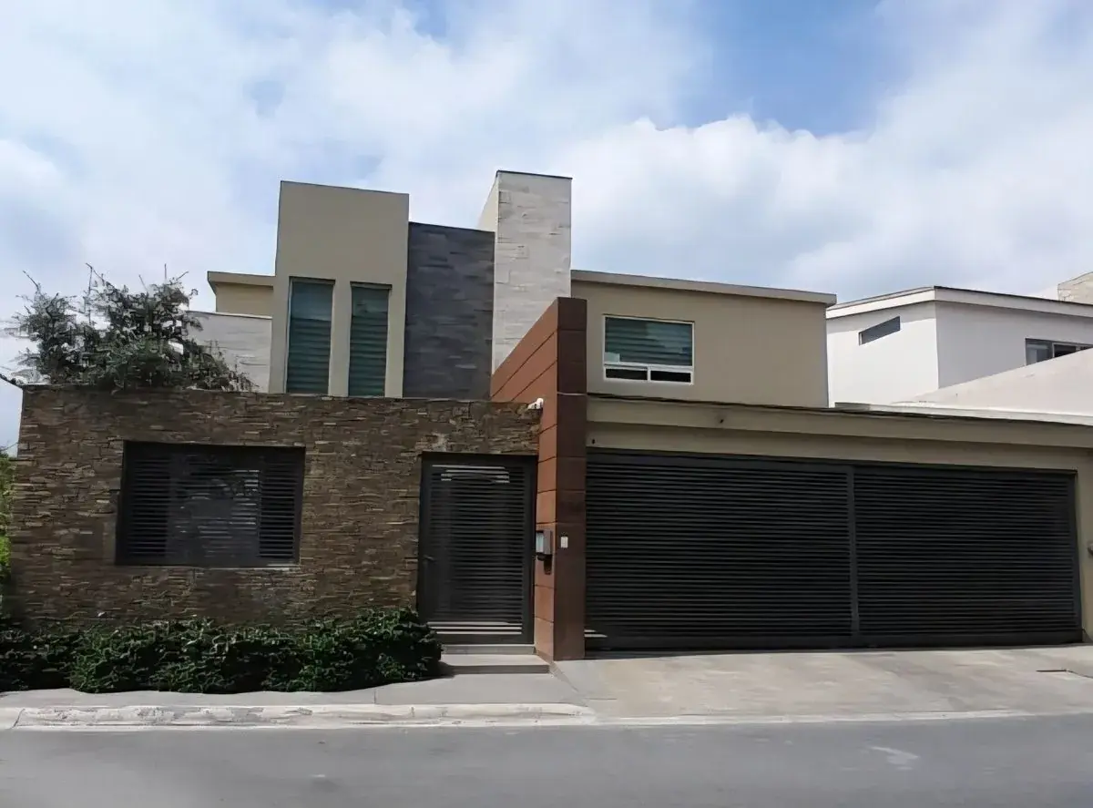 Casa en Venta en Sierra Alta, Monterrey