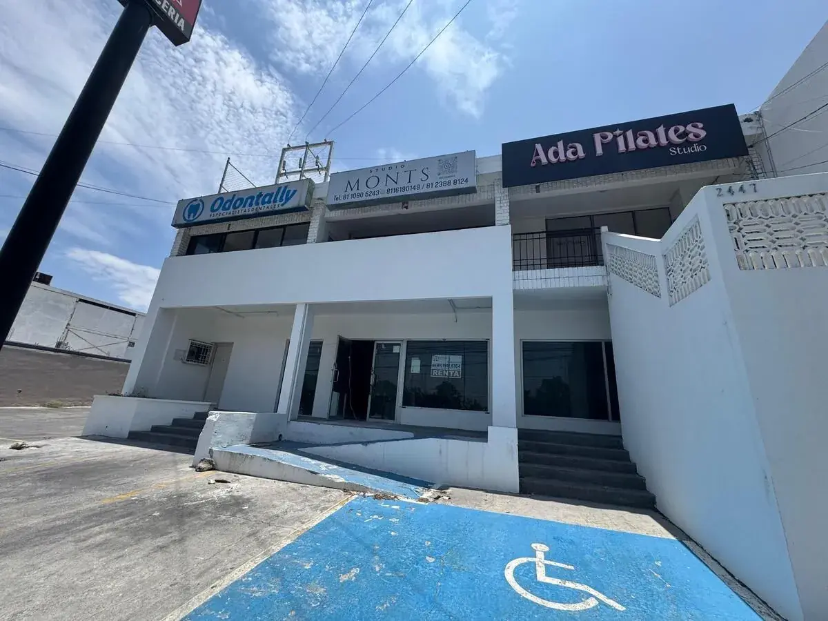 Local Comercial en RENTA en Guadalupe NL, Contry la Silla, Paseo las Americas