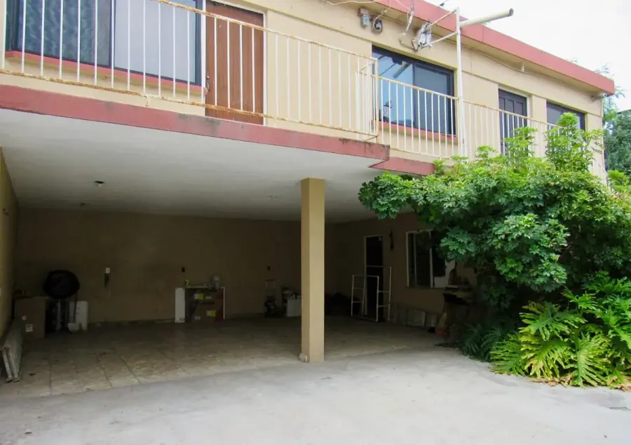 Fotografía 2 de CASA EN VENTA  EN FRACCIONAMIENTO CENTRO AL SUR DE MONTERREY