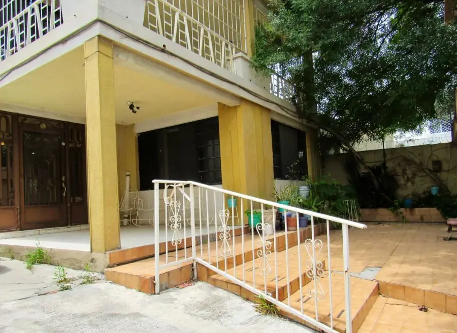 Fotografía 4 de CASA EN VENTA  EN FRACCIONAMIENTO CENTRO AL SUR DE MONTERREY