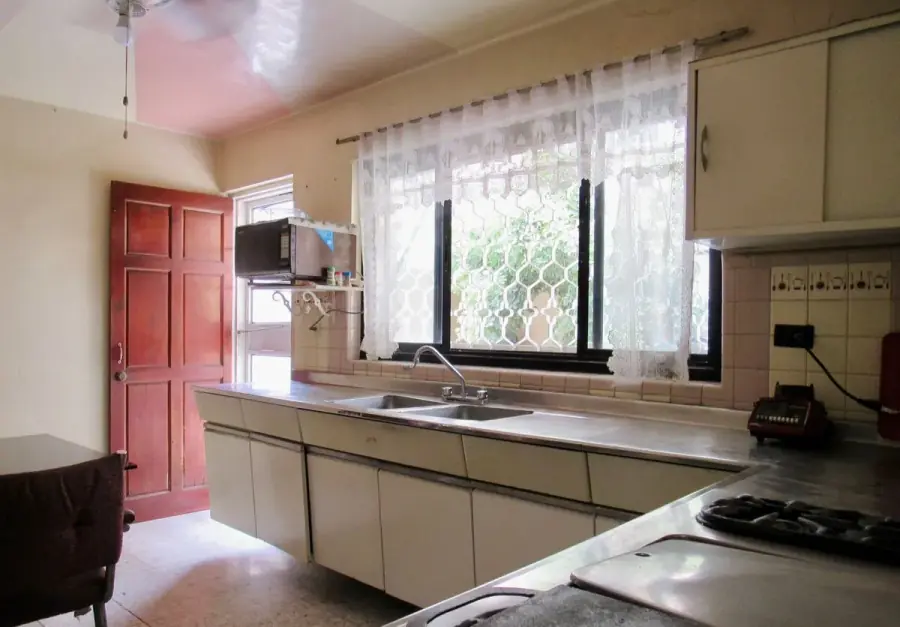 Fotografía 7 de CASA EN VENTA  EN FRACCIONAMIENTO CENTRO AL SUR DE MONTERREY