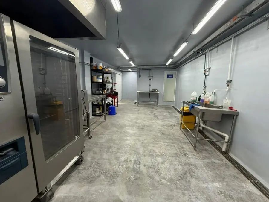 Fotografía 12 de RENTA DE LOCAL COMERCIAL PARA COCINA INDUSTRIAL EN GUADALUPE NL