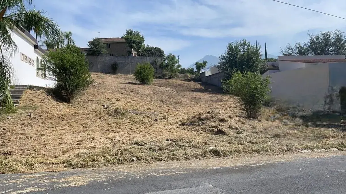Venta Terreno Hacienda Los encinos/Valle Alto