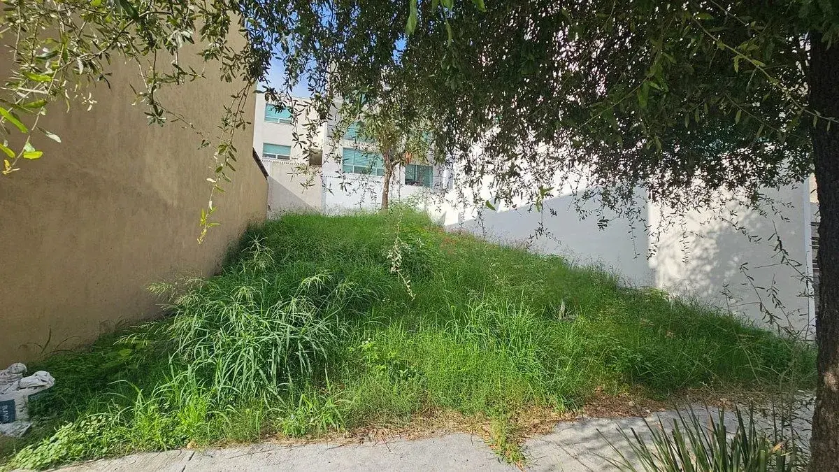 Terreno en Venta en Cumbres, Monterrey, N.L