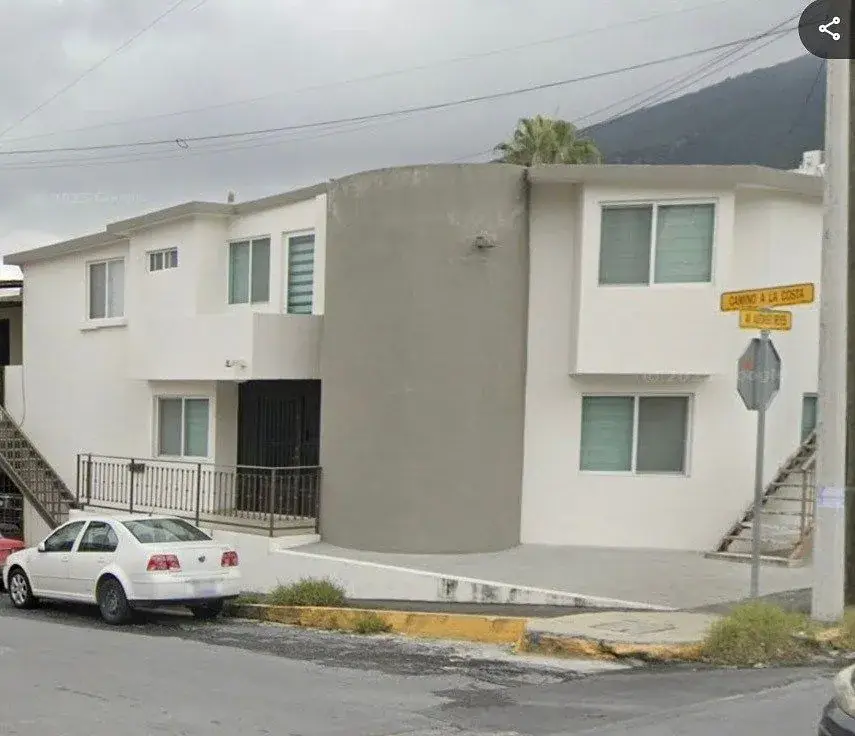 Casa en RENTA en VILLA DEL RÍO/Contry/zona TEC