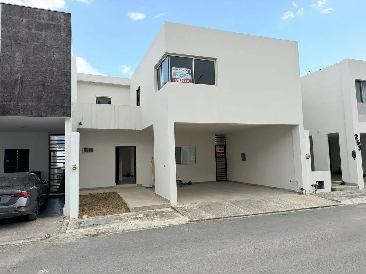 Casa en Cumbres de Santiago
