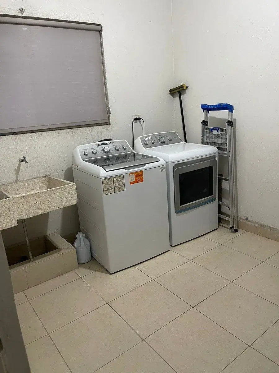 Fotografía 19 de CASA EN VENTA CUMBRES SAN AGUSTIN (Terreno excedente)