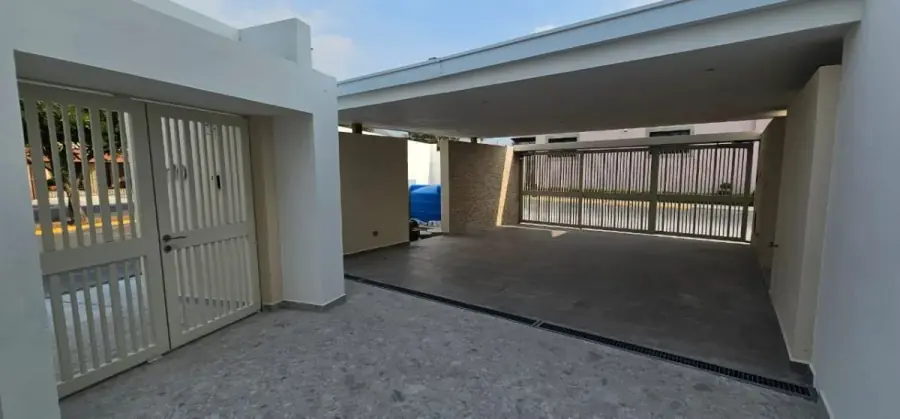 Fotografía 20 de Dos Casas en Venta en Contry, Monterrey N.L