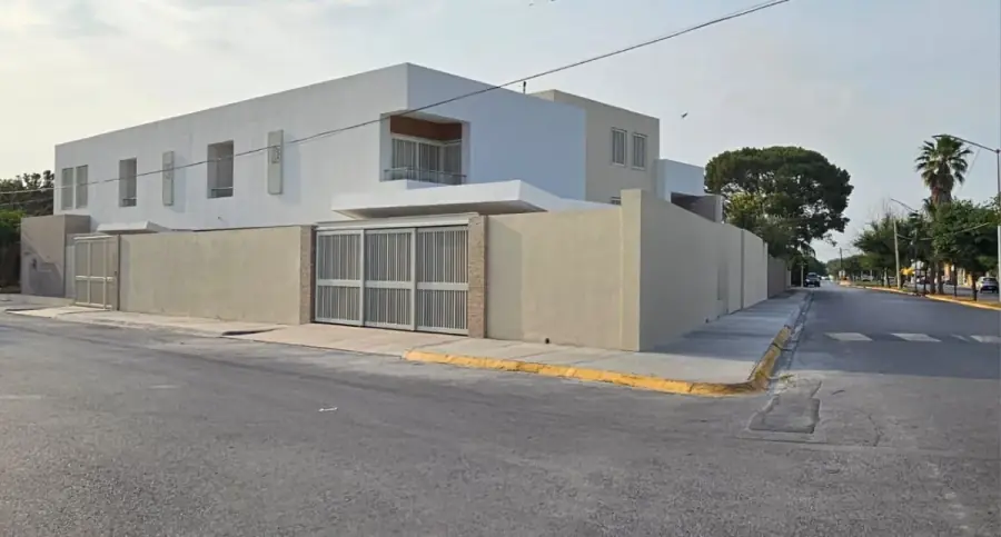 Fotografía 21 de Dos Casas en Venta en Contry, Monterrey N.L