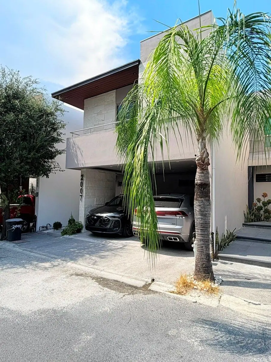 Casa en venta PRIVADA CONTRY LOS ENCINOS, GUADALUPE N.L.