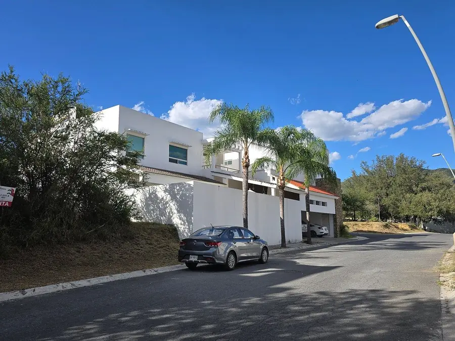 Fotografía 4 de VENTA TERRENO CAROLCO