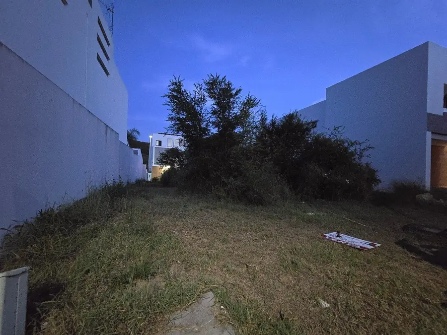Fotografía 9 de VENTA TERRENO CAROLCO