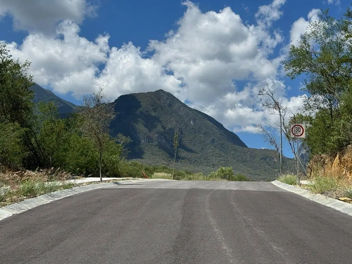 Terreno en venta en SIERRA ALTA 10• sector Rincón de la Ladera