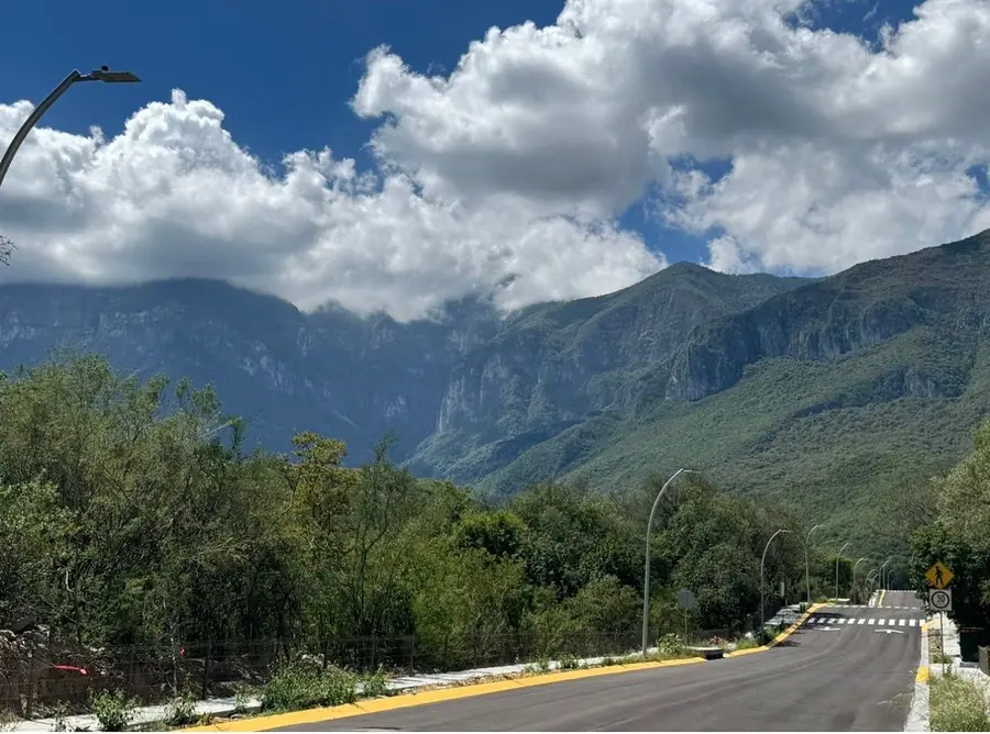 Fotografía 2 de Terreno en venta en SIERRA ALTA 10• sector Rincón de la Ladera