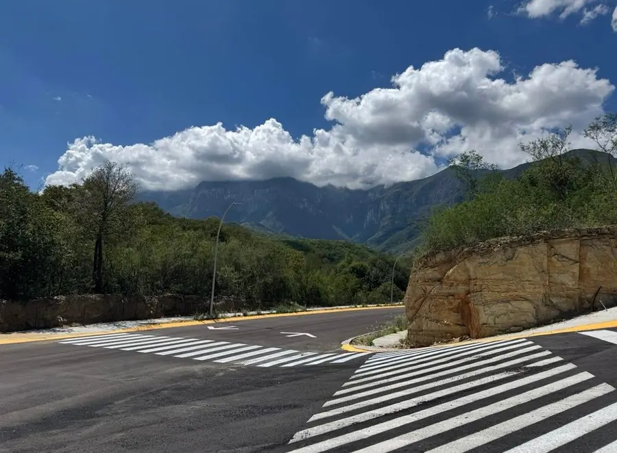 Fotografía 4 de Terreno en venta en SIERRA ALTA 10• sector Rincón de la Ladera