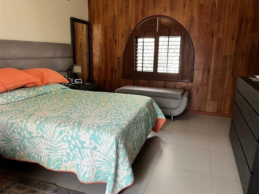 Fotografía 7 de RESIDENCIA EN VENTA EN CONTRY LA SILLA 5TO SECTOR