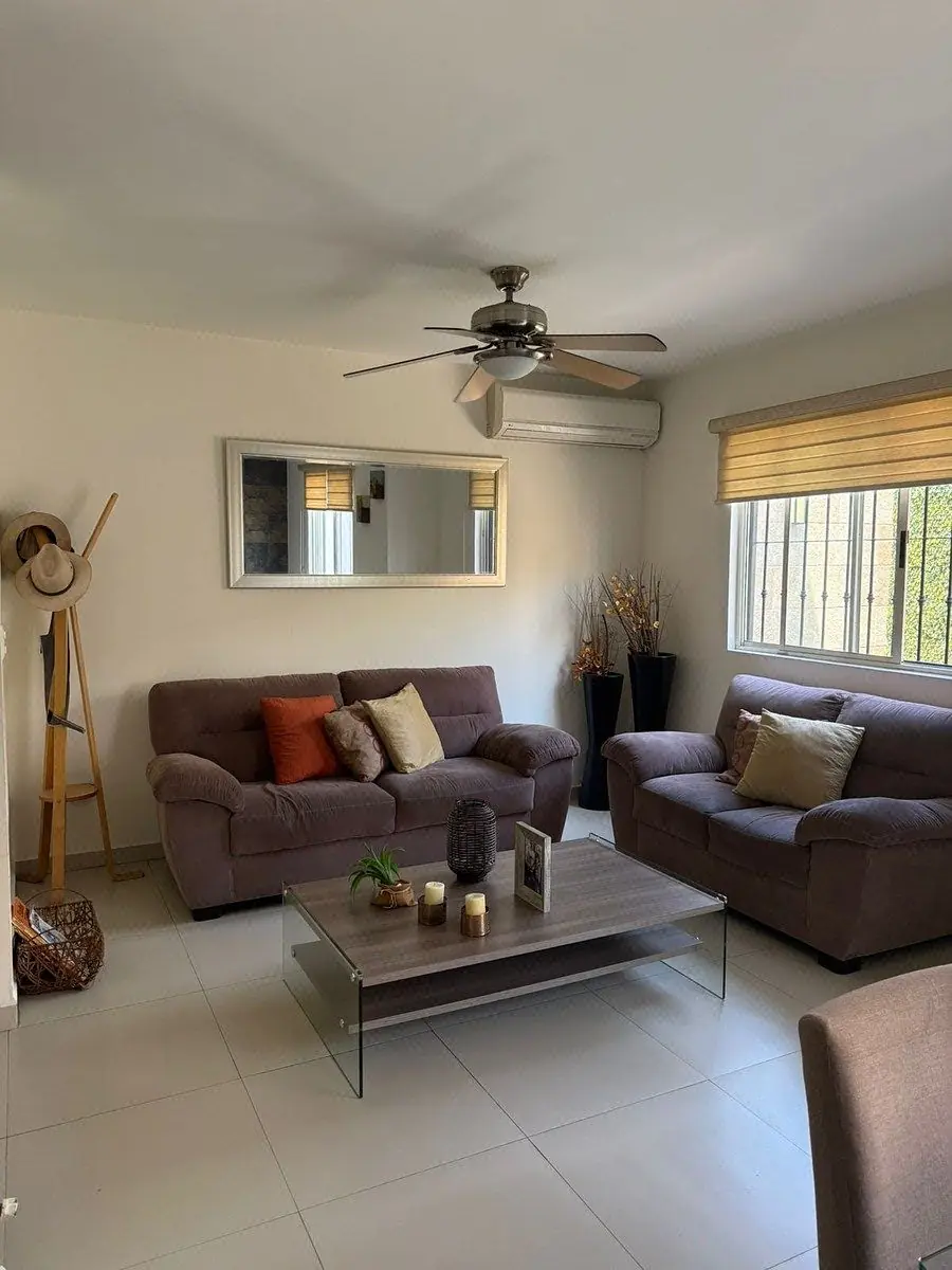 Fotografía 3 de VENTA CASA P SILLA
