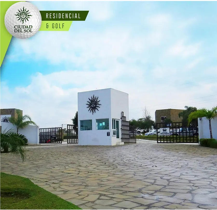 Fotografía 5 de Terreno en Venta Ciudad del Sol   1,553m2  (campo de golf)