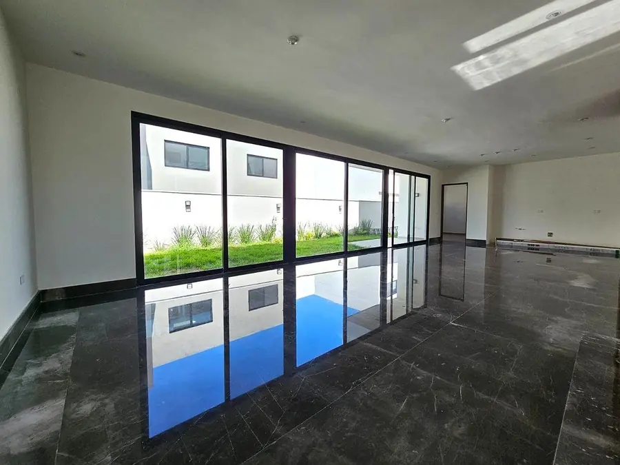 Fotografía 4 de CASA EN VENTA, BOSQUES DE LAS MISIONES SECTOR ENCINO A ESTRENAR